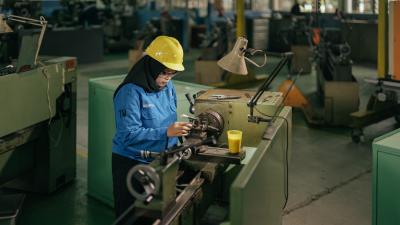 engineering students in workshop