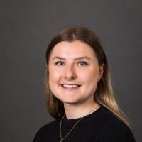 Susana's headshot
